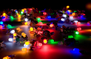 XmasLEDbulbs.jpg