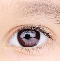 子どもの眼を、ブルーライトから守って!