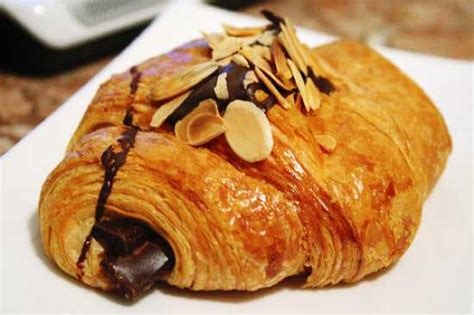 pain au chocolat.jpg